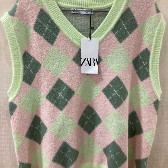 Zara Sweaters - ZARA Sweater Vest